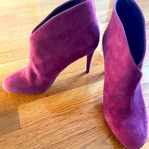 Aldo maroon booties size 10